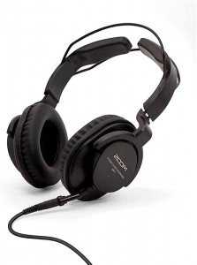 Zoom ZHP-1 Professional Closed Back Headphones